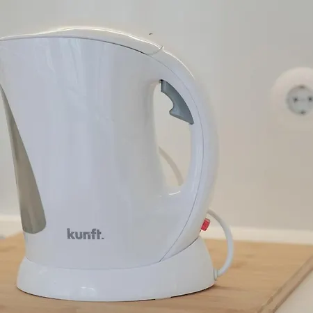Modern Flat With Balcony On Rua Flores - 3rd Apartmán Porto
